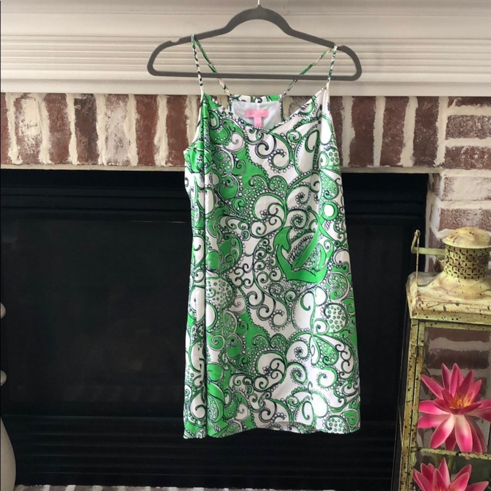 Lilly Pulitzer shift dress size medium